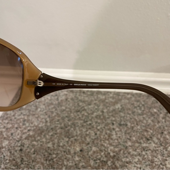 Emilio Pucci Women’s Sunglasses - Picture 3 of 5